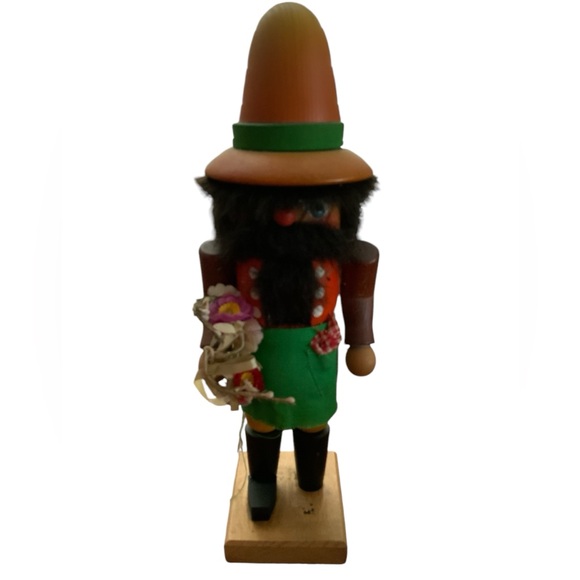 German Nutcracker Holzkunst Christian Ulbricht 11” - Picture 3 of 7